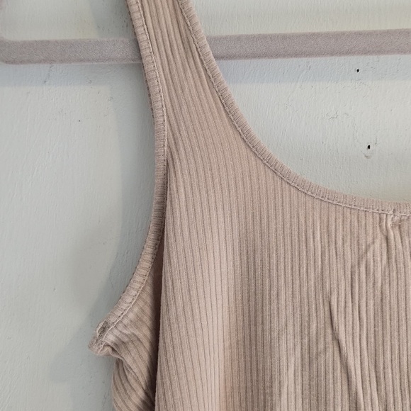 Garage Taupe Ribbed Top - Picture 16 of 16